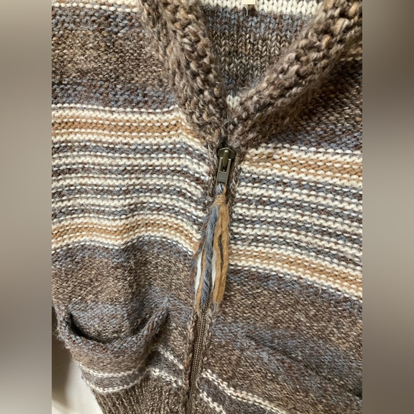 Knitted Women Cardigan Wilfred Free Brown/Beige/Off White and some grey blue. - Picture 8 of 8